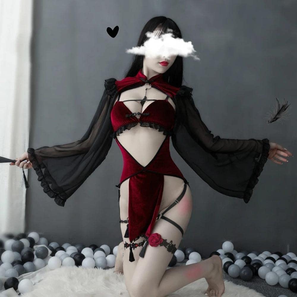 5 Gothic Lingerie Designs You Should Know 9