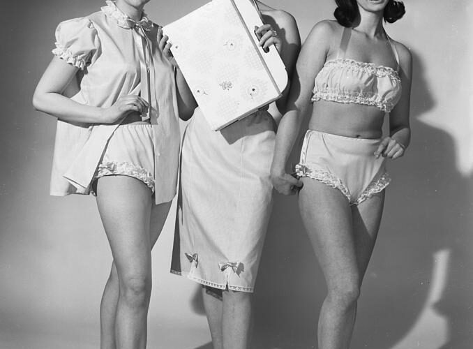 1960s lingerie